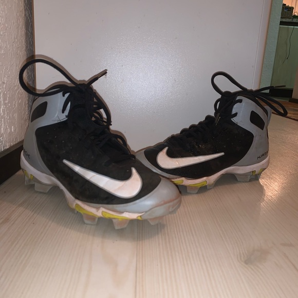 Nike cleats and socks - Picture 1 of 6